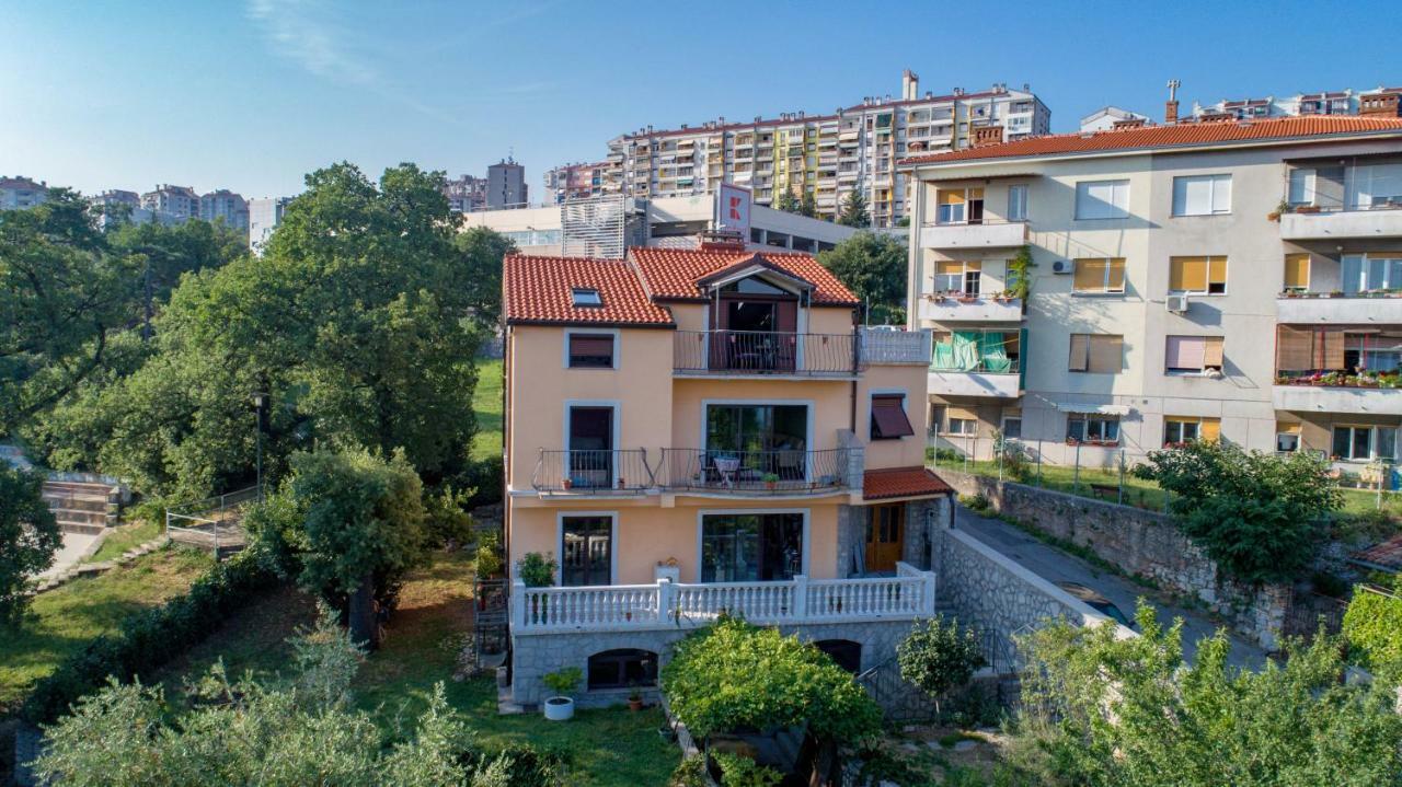 Apartment Anai Rijeka Exterior foto