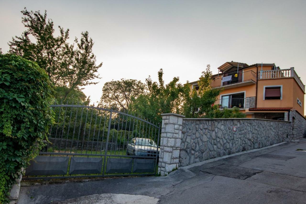 Apartment Anai Rijeka Exterior foto